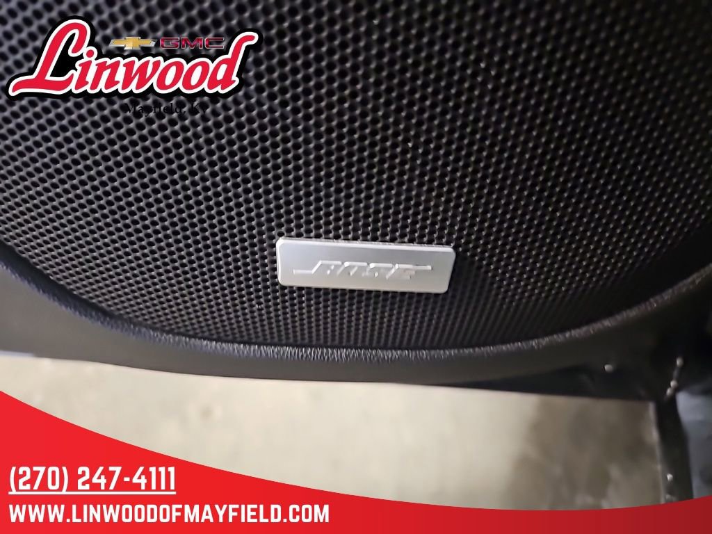 Used 2023 GMC Acadia Denali image 17