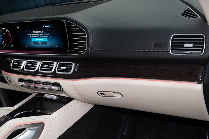 Certified 2026 Mercedes-Benz GLS 450 4MATIC image 18
