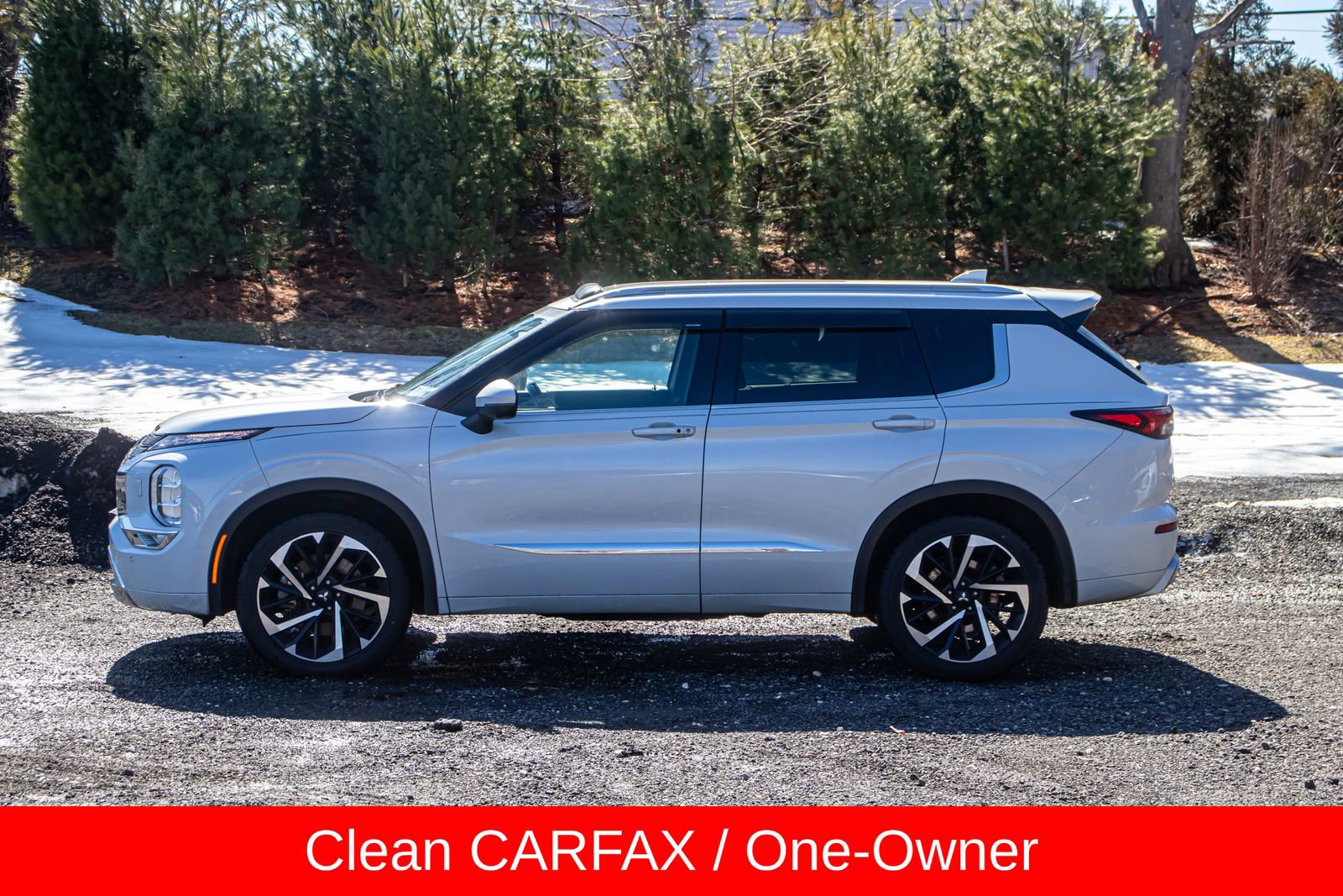 Used 2022 Mitsubishi Outlander SEL image 4