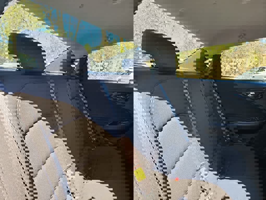 Used 2022 Chevrolet Malibu LS image 25