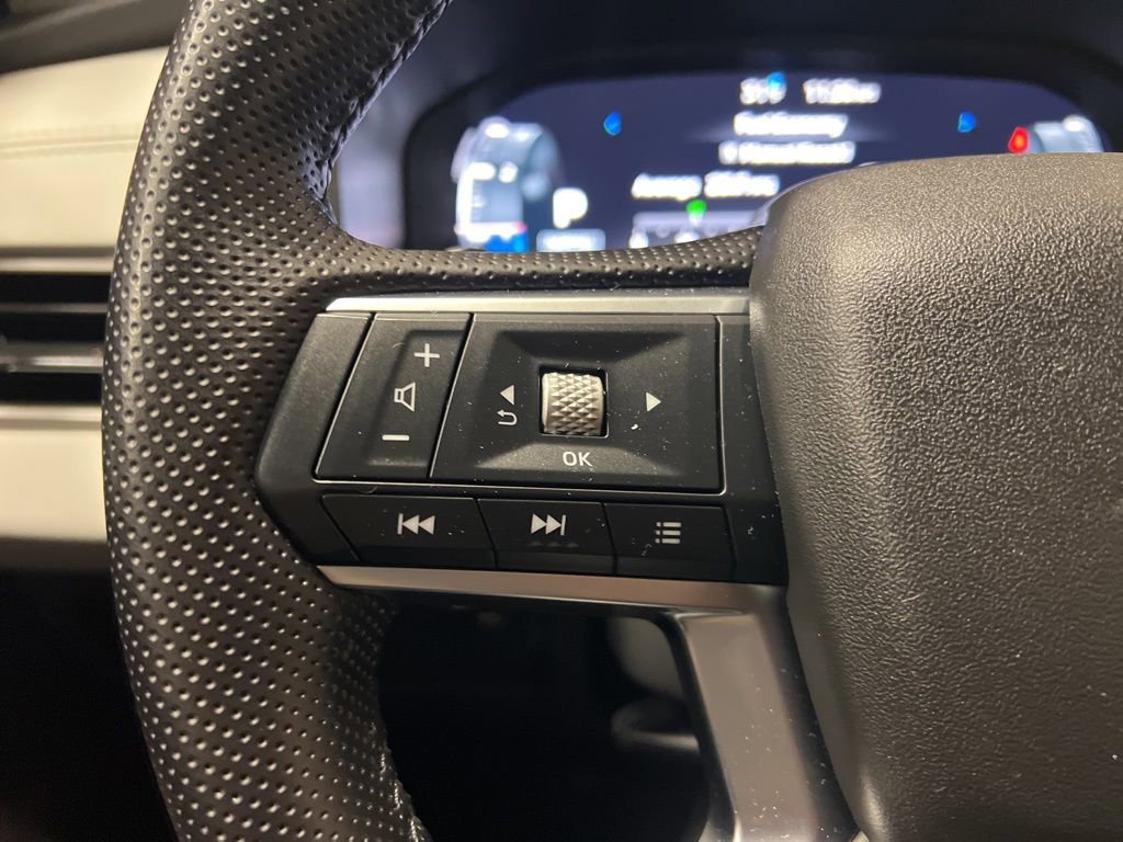 Used 2024 Mitsubishi Outlander SEL image 15