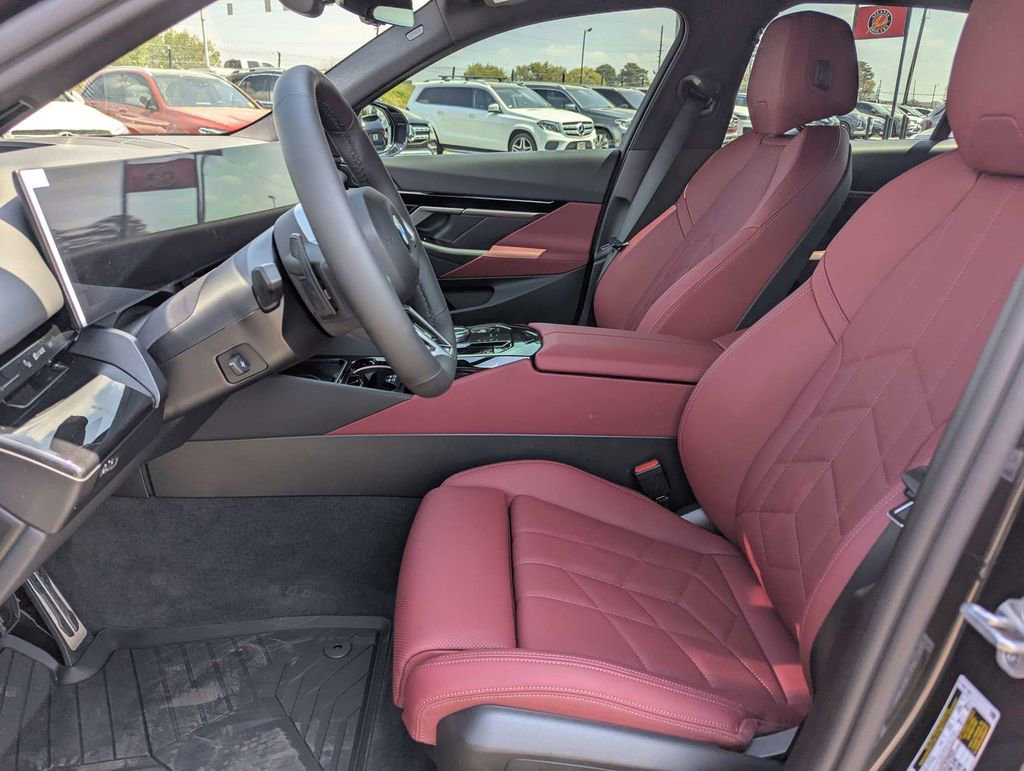 Used 2026 BMW 530i w/ M Sport Package image 19