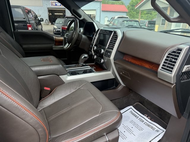 Used 2016 Ford F150 King Ranch w/ Equipment Group 601A Luxury AWD/4WD image 44