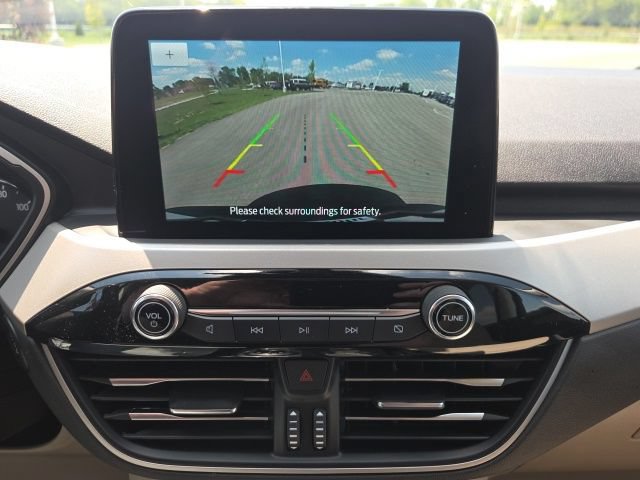 Used 2020 Ford Escape SE FWD image 31