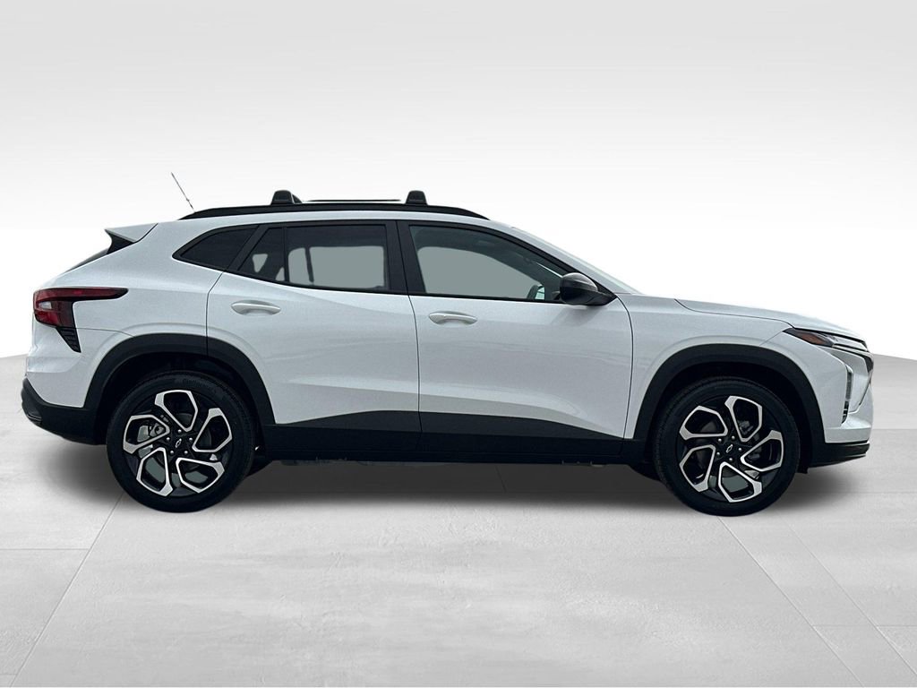 New 2026 Chevrolet Trax RS image 6