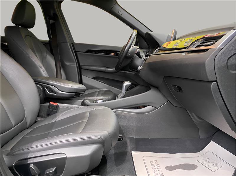 Used 2019 BMW X1 sDrive28i image 16