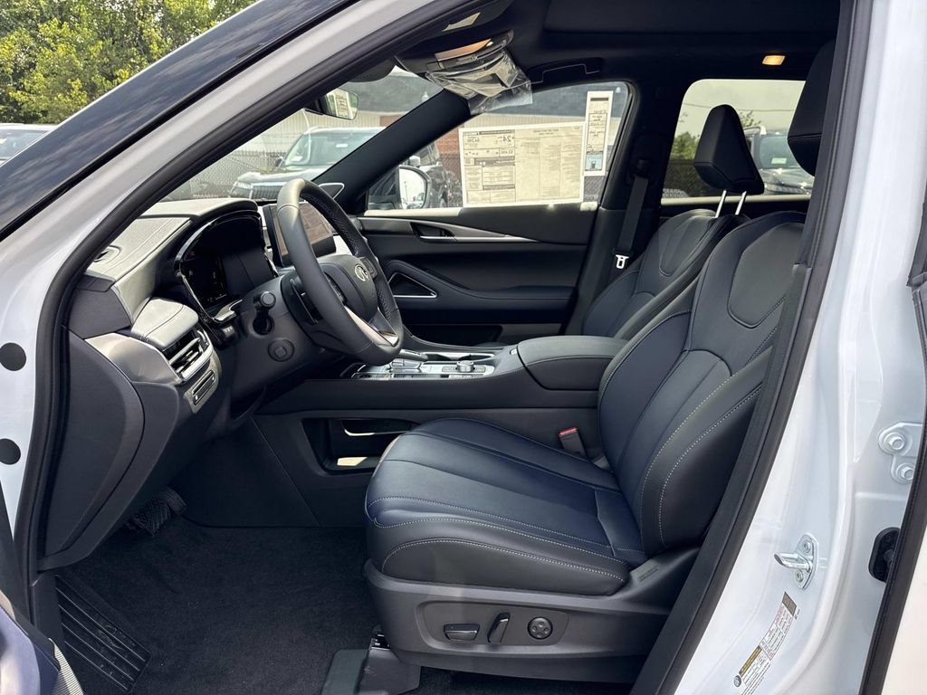 New 2027 INFINITI QX60 Sport w/ Dark Cargo Package AWD/4WD image 16
