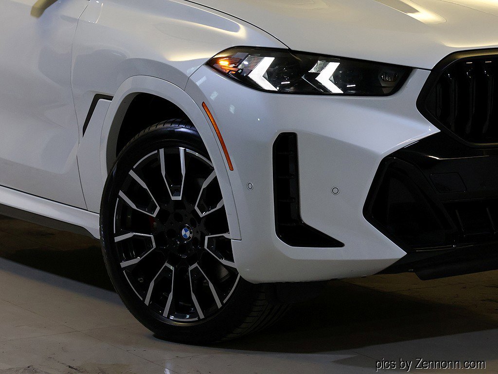 Certified 2024 BMW X6 xDrive40i w/ Premium Package image 3