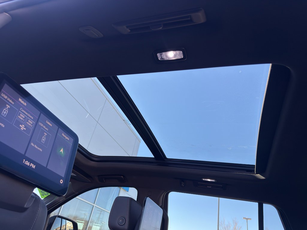 Used 2021 Chevrolet Tahoe RST w/ Luxury Package image 44