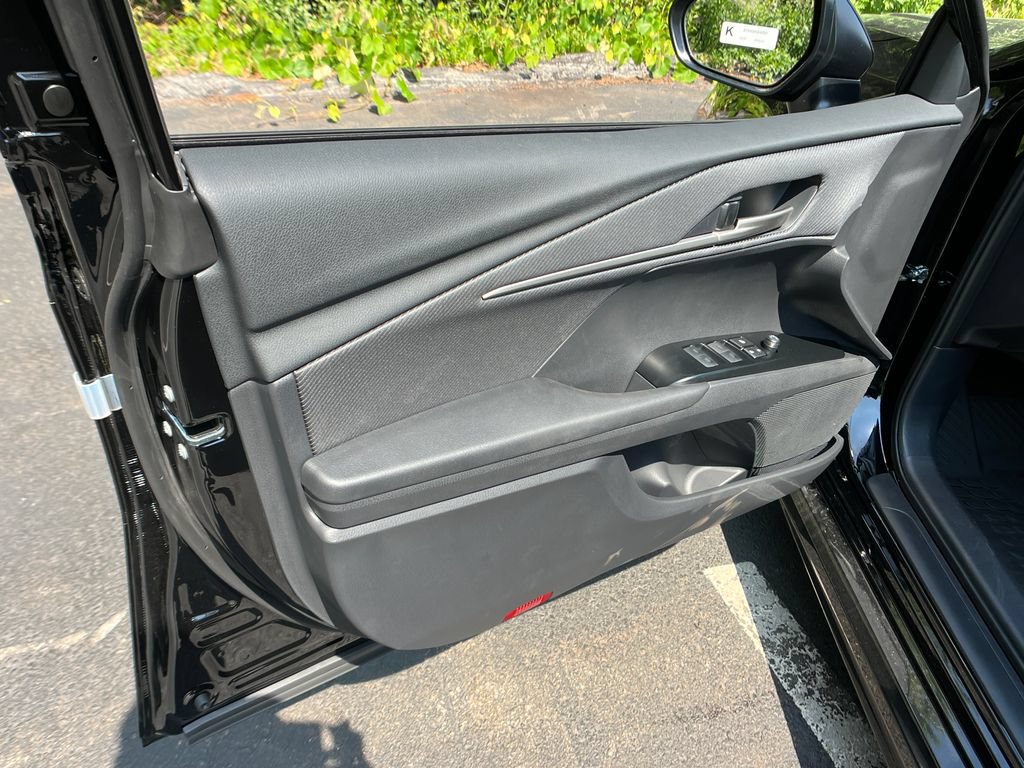 New 2026 Toyota Camry SE w/ Convenience Package FWD image 11