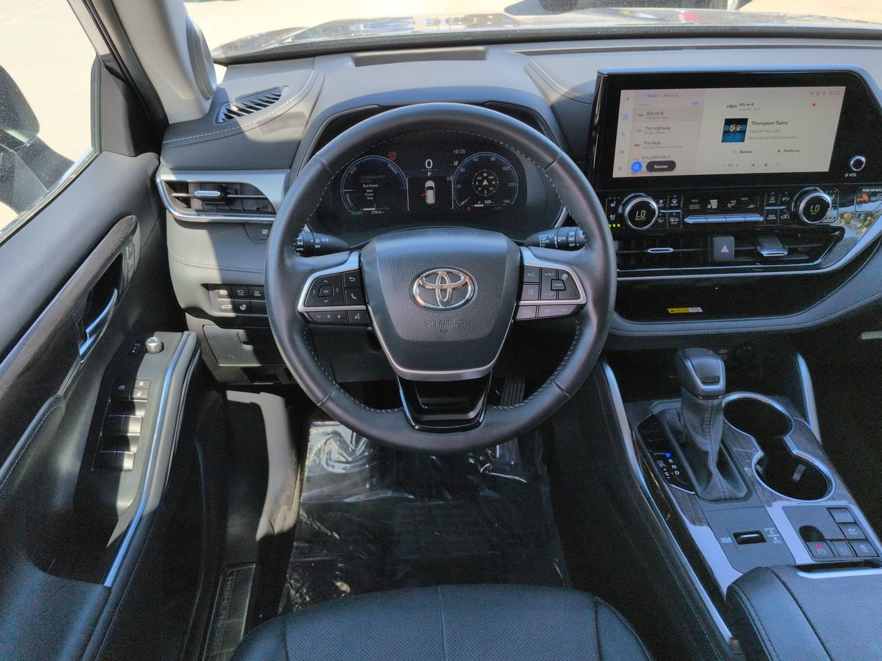Used 2024 Toyota Highlander Platinum FWD image 15