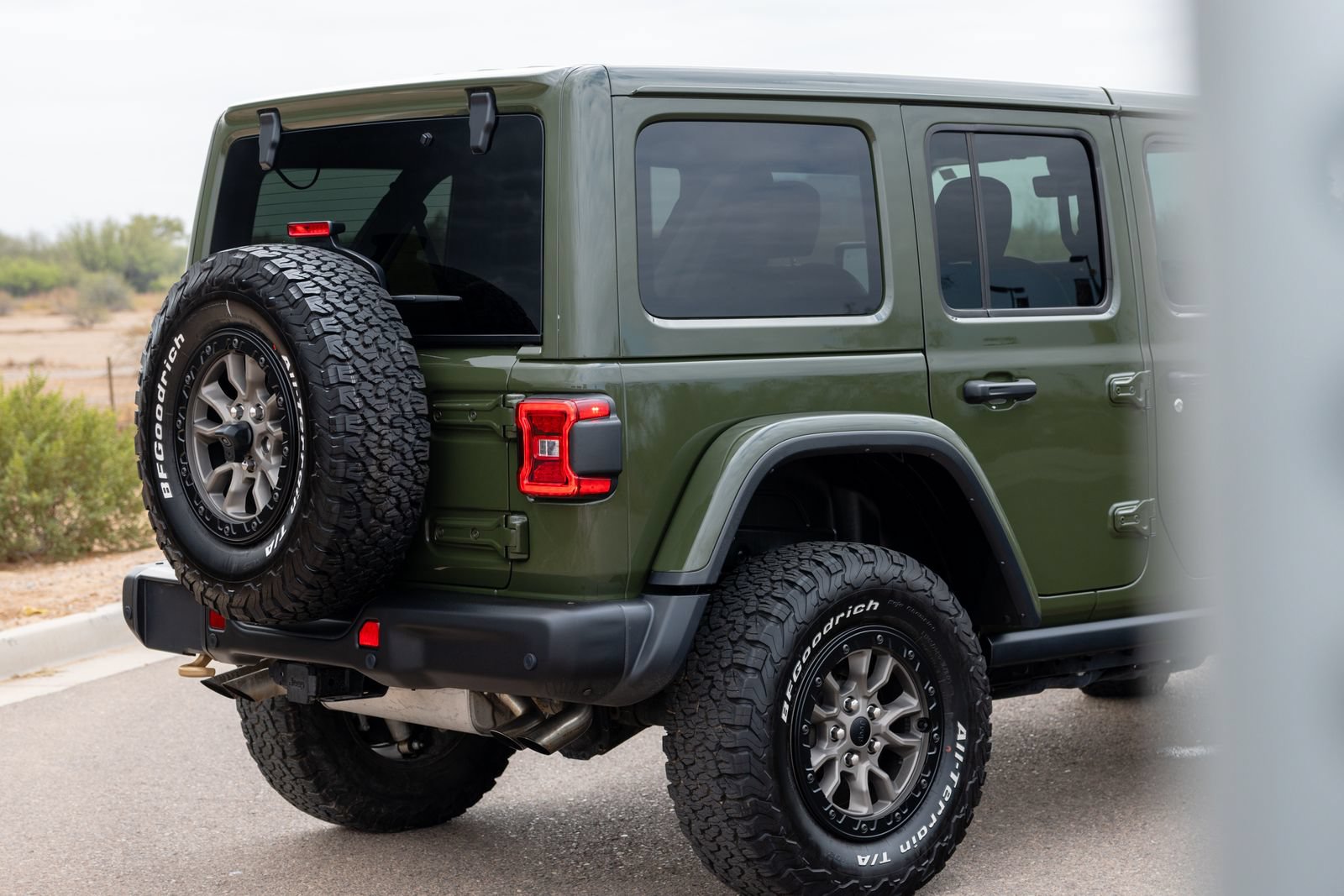 Used 2023 Jeep Wrangler Unlimited Rubicon 392 w/ Dual Top Group AWD/4WD image 13