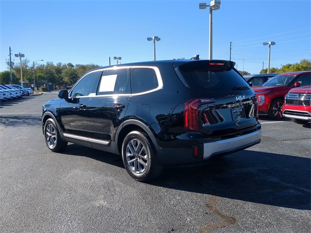 Used 2024 Kia Telluride LX image 8