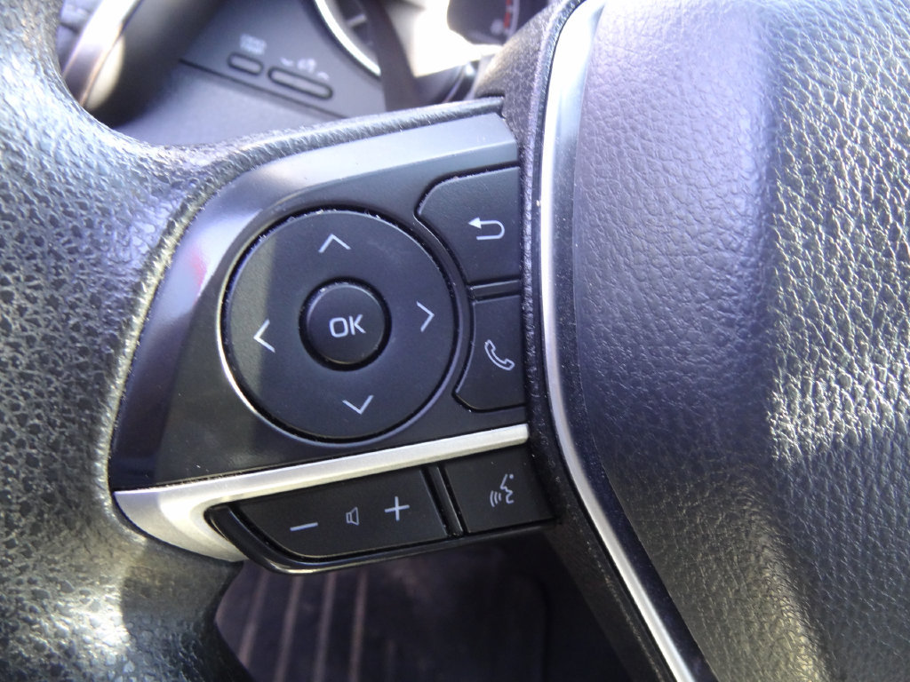 Used 2023 Toyota Camry LE FWD image 10