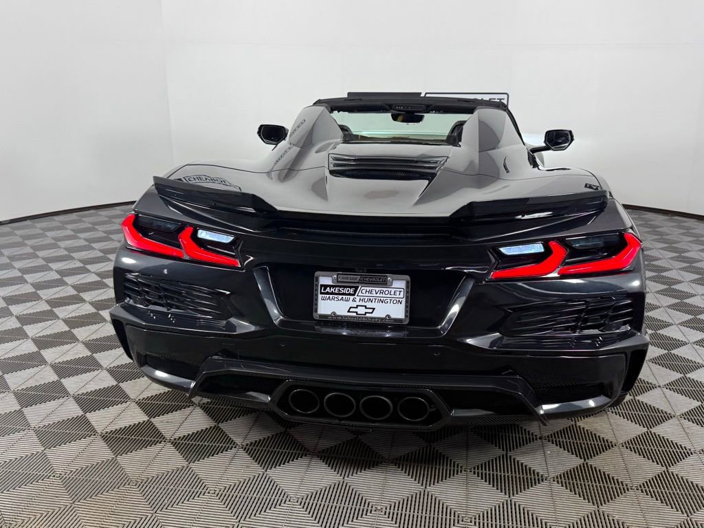 Used 2024 Chevrolet Corvette Z06 w/ Stealth Interior Trim Package image 35