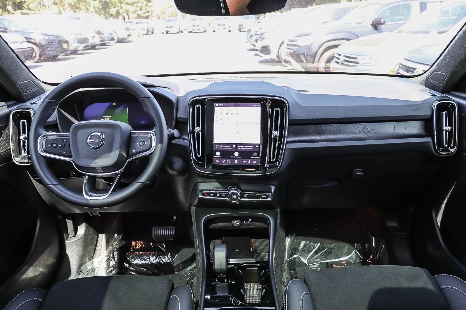 Used 2023 Volvo C40 P8 Recharge Ultimate w/ Protection Package Premier AWD/4WD image 13