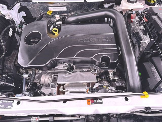 Used 2023 Chevrolet Equinox LS w/ LS Convenience Package image 28