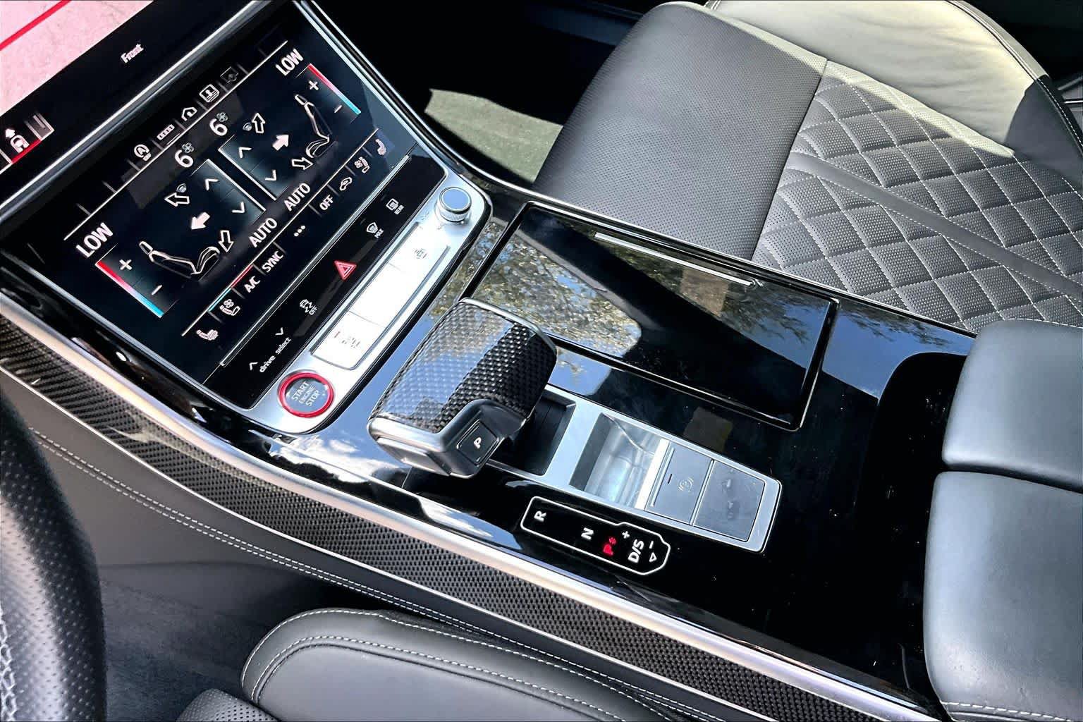 Used 2022 Audi S8 w/ S8 Executive Package AWD/4WD image 17