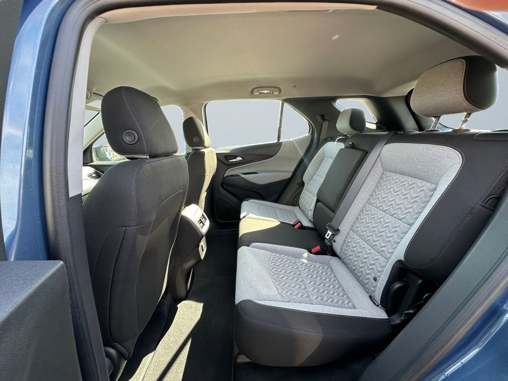 Used 2024 Chevrolet Equinox LS AWD/4WD image 13