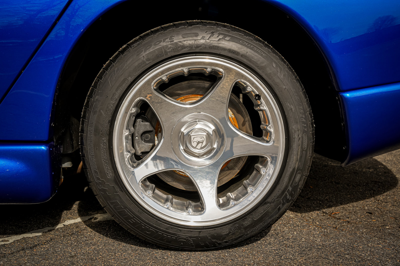 Used 1997 Dodge Viper GTS image 11