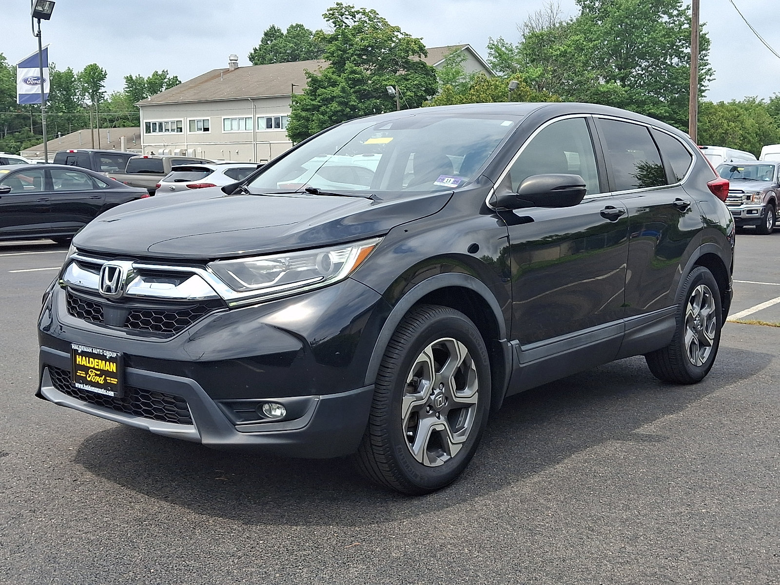Used 2018 Honda CR-V EX image 3