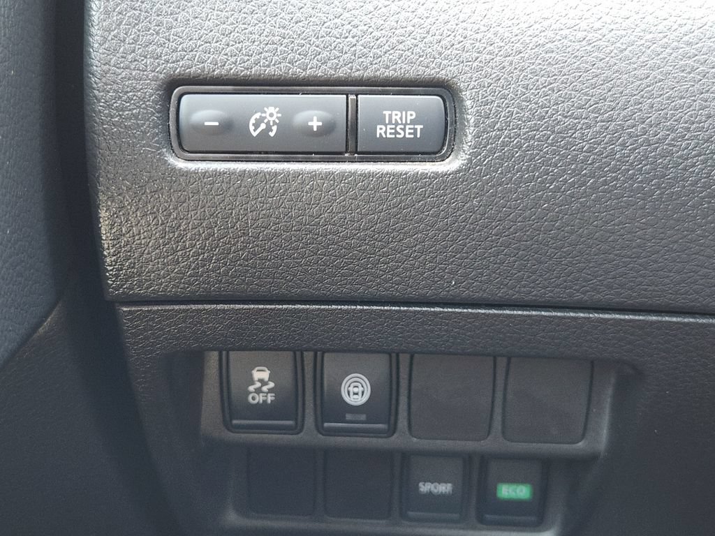 Used 2022 Nissan Rogue Sport S FWD image 21