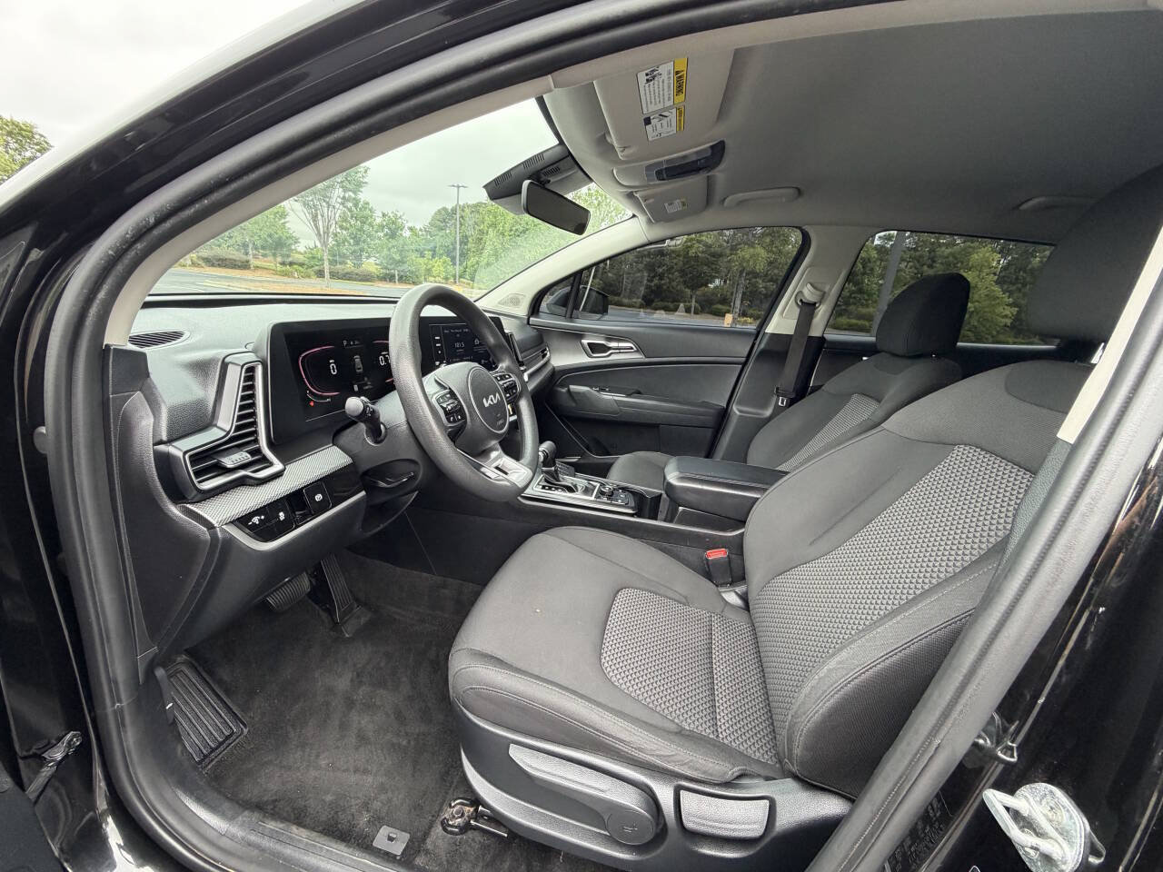 Used 2023 Kia Sportage LX FWD image 9