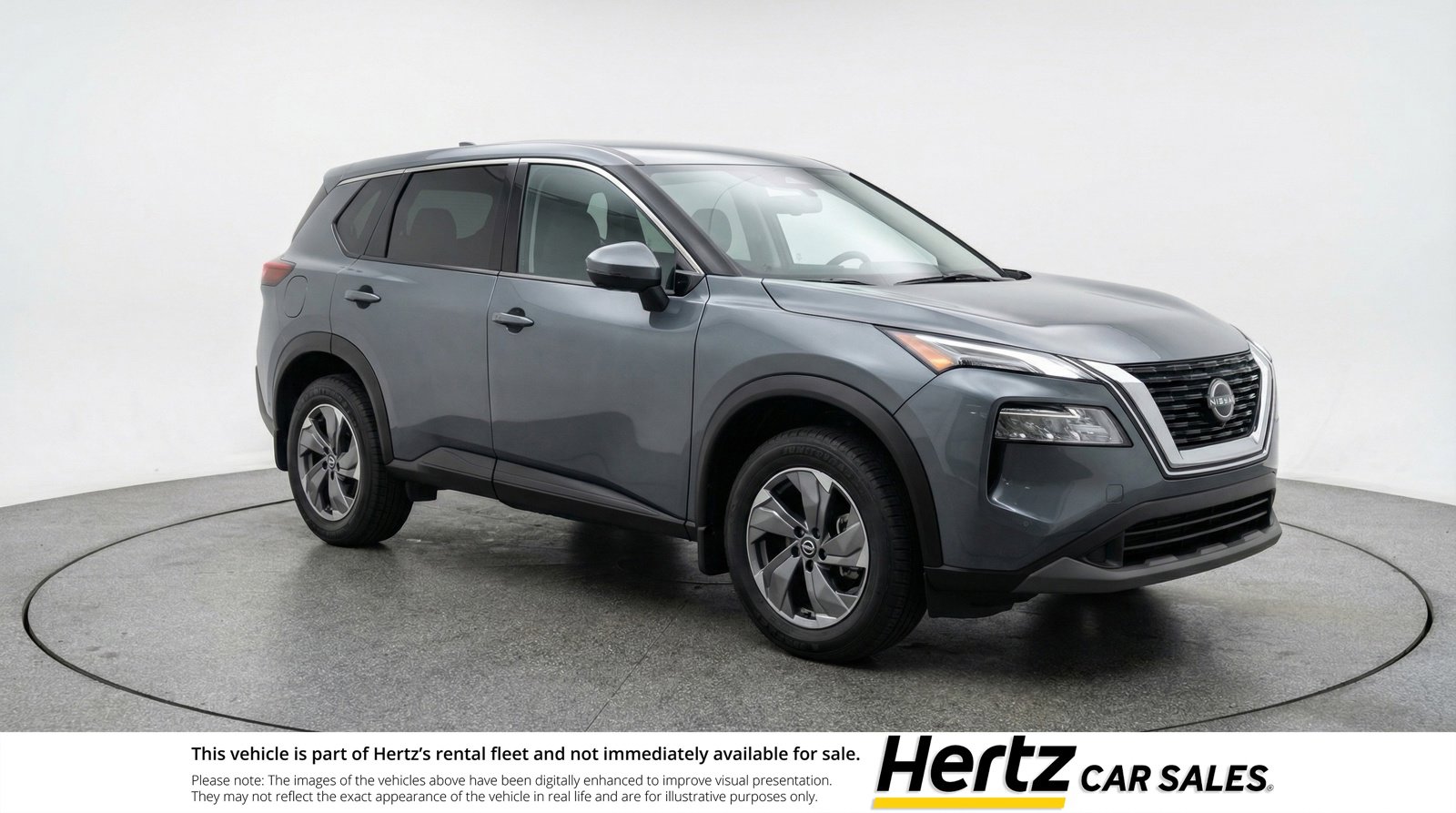Used 2025 Nissan Rogue SV image 1