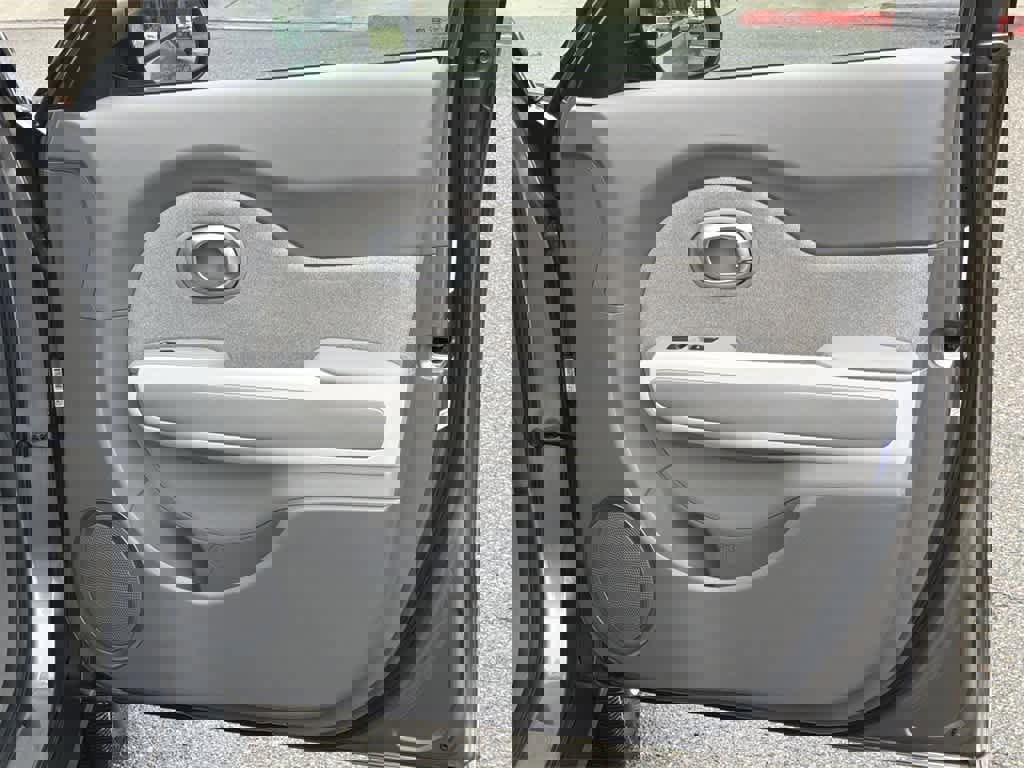 Used 2017 Kia Soul EV-e image 33