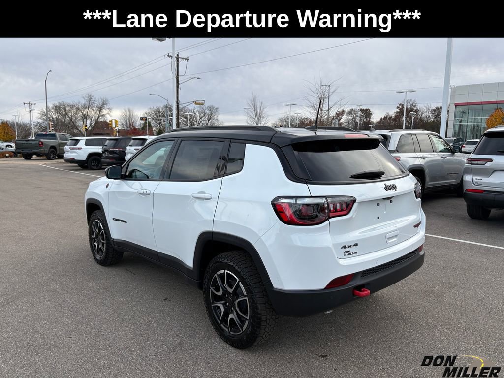 New 2026 Jeep Compass Trailhawk image 5