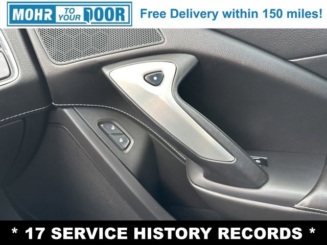 Used 2015 Chevrolet Corvette Stingray Coupe w/ Battery Protection Package image 31