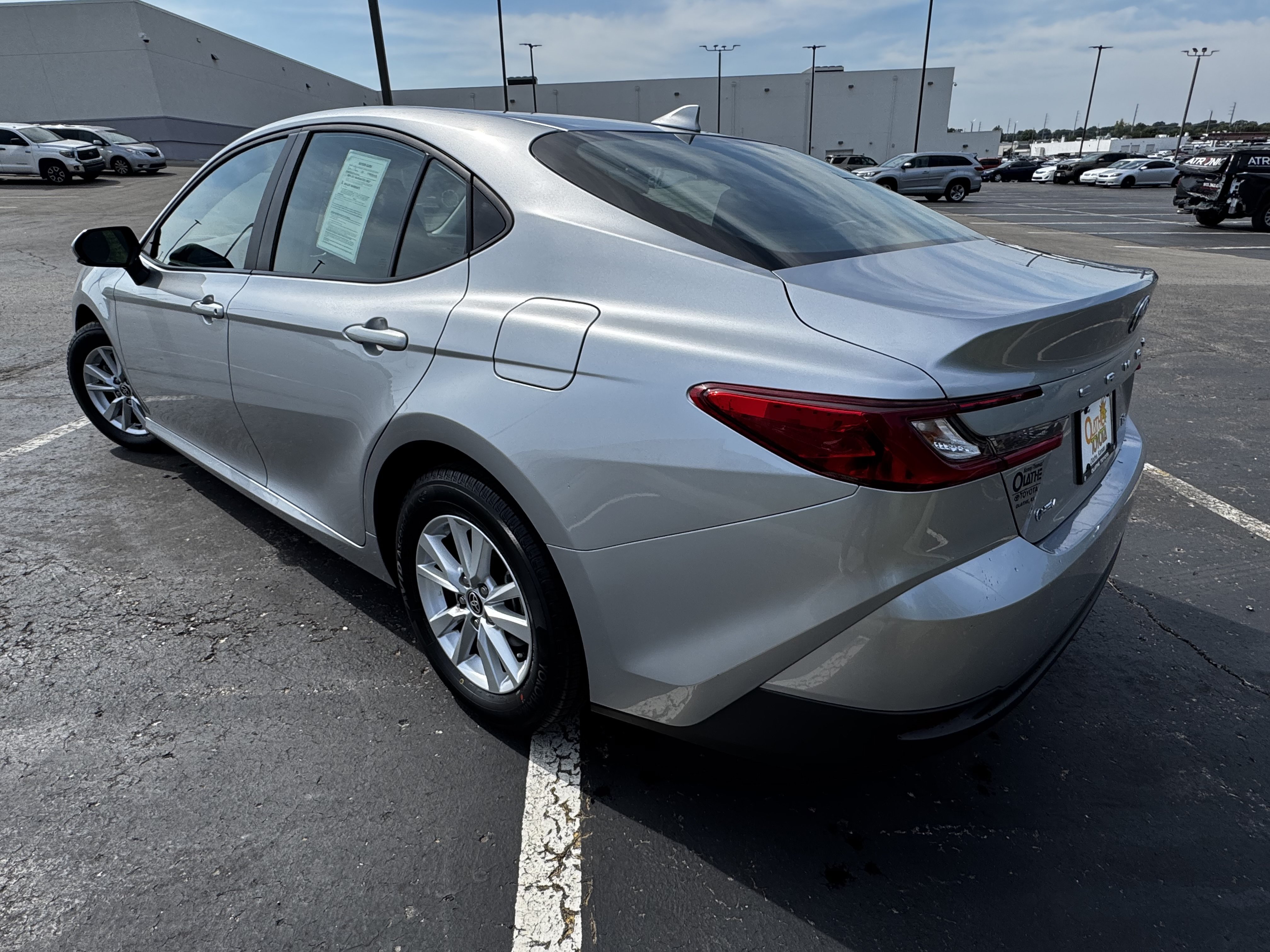 Certified 2025 Toyota Camry LE FWD image 3