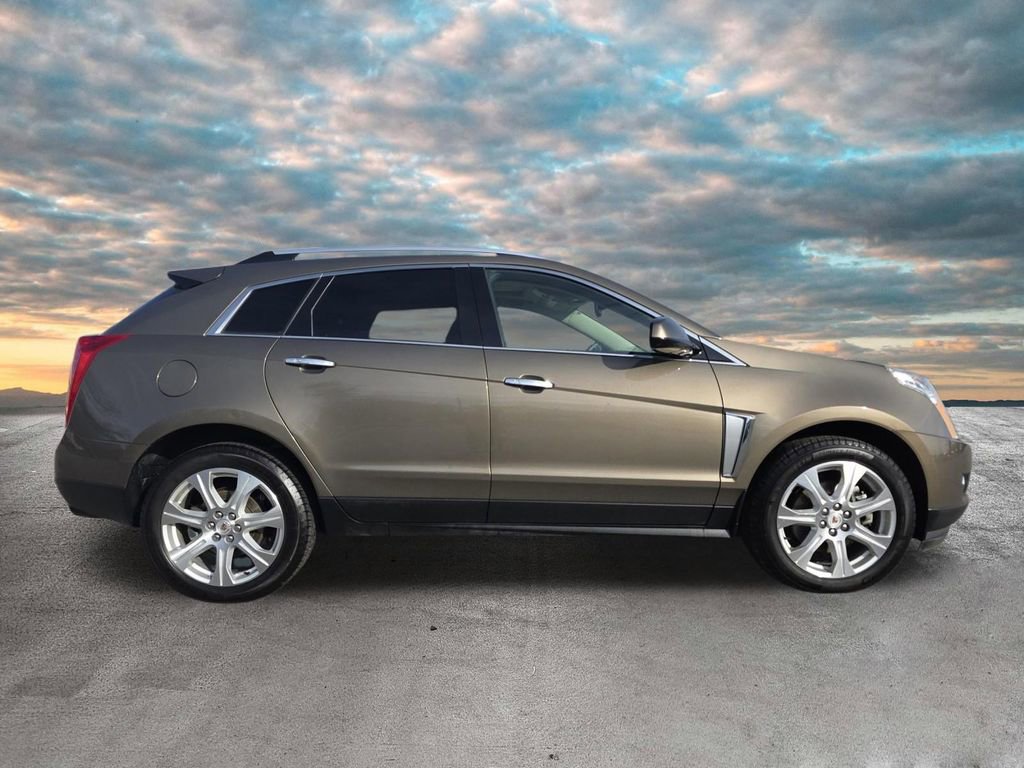 Used 2015 Cadillac SRX FWD image 9