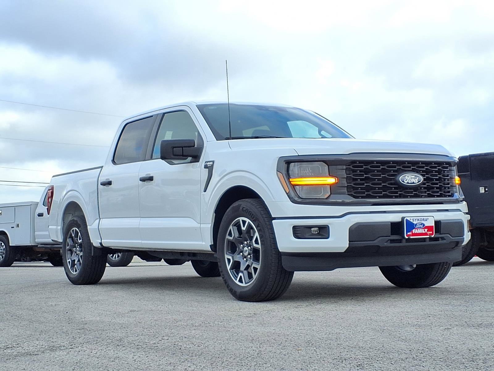 Used 2024 Ford F150 STX image 3