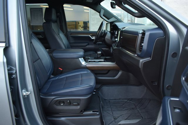 Used 2024 Chevrolet Silverado 1500 High Country image 51
