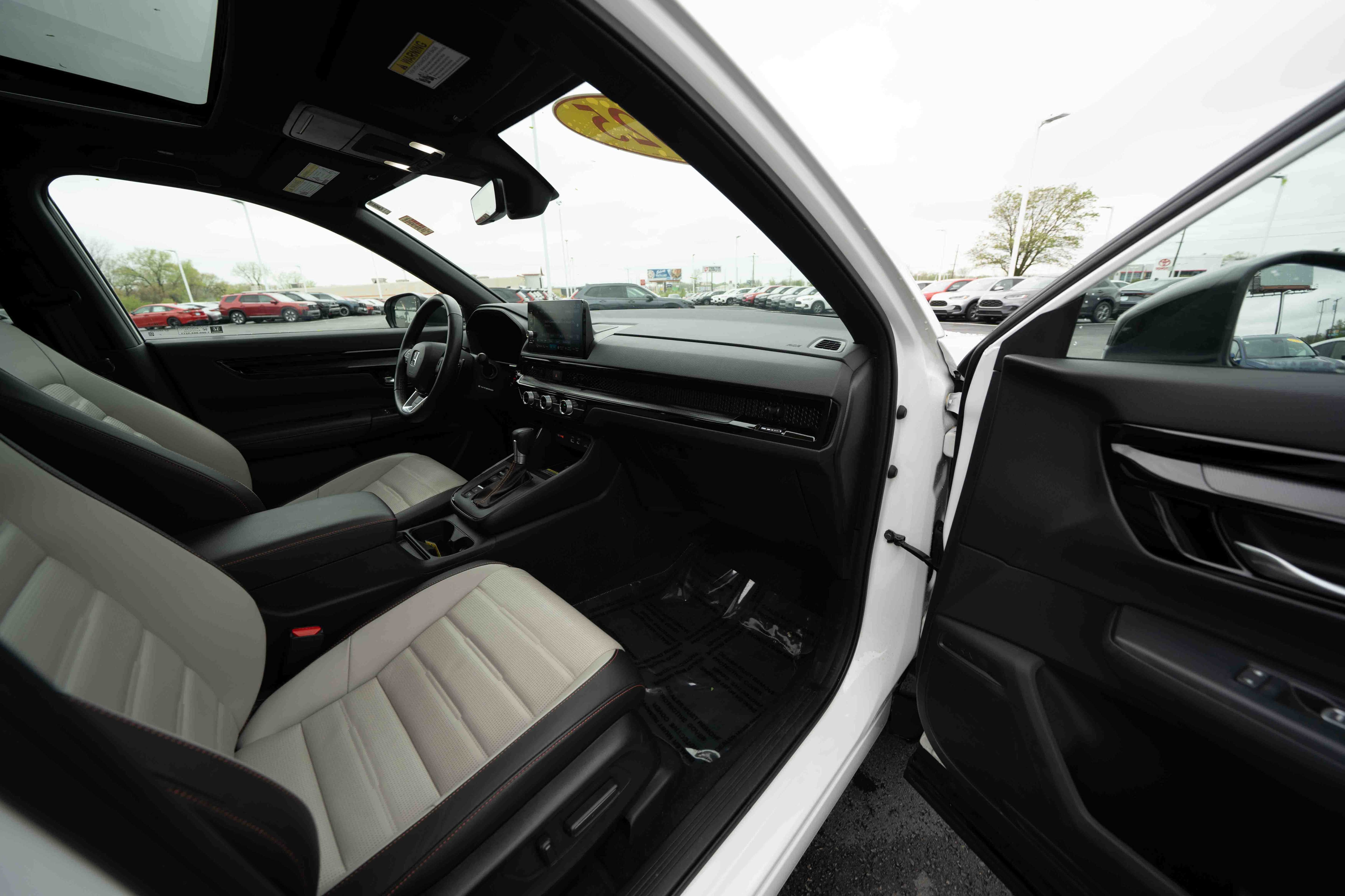 Certified 2025 Honda CR-V Sport Touring image 26