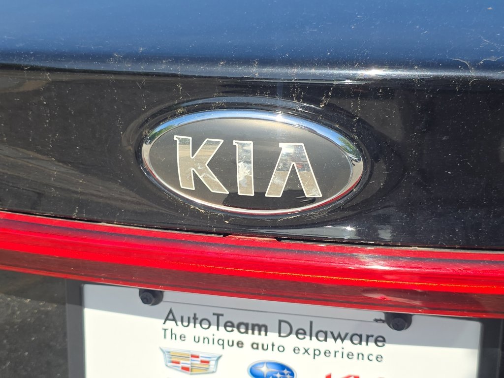 Used 2019 Kia Forte LXS FWD image 11