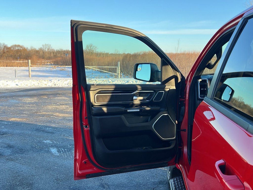 Used 2021 RAM 1500 Laramie image 12