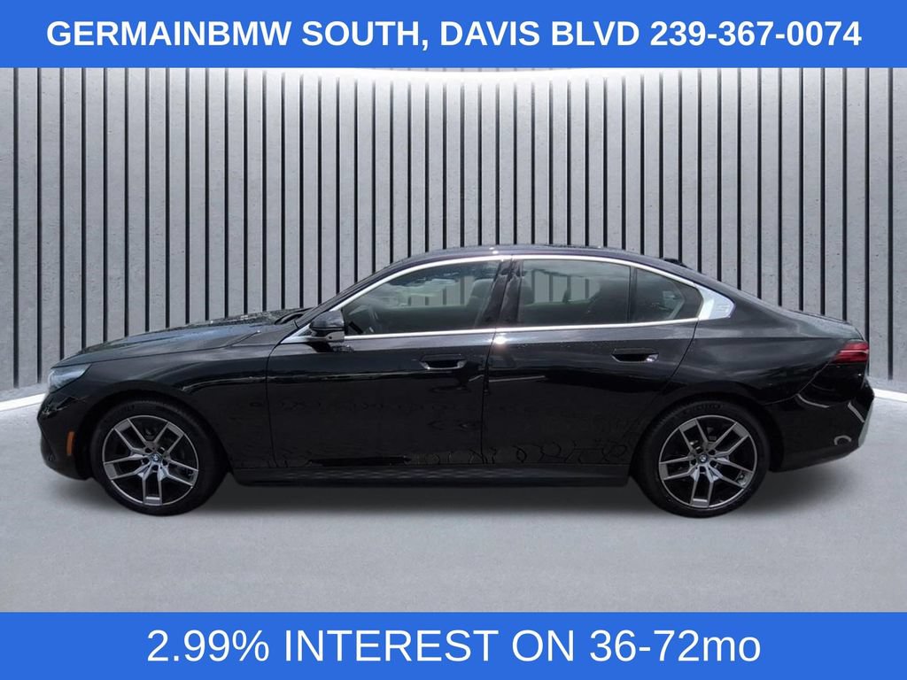 Used 2024 BMW i5 eDrive40i w/ Premium Package RWD image 8