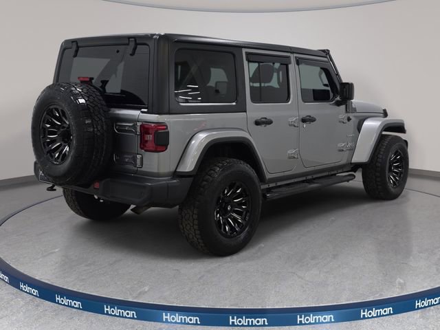 Used 2018 Jeep Wrangler Unlimited Sahara w/ Dual Top Group image 6