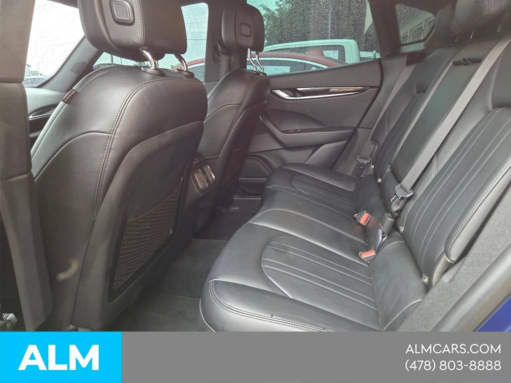 Used 2023 Maserati Levante Modena AWD/4WD image 6