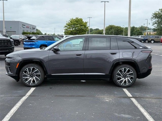 New 2025 Jeep Wagoneer S Limited w/ Comfort Package image 9