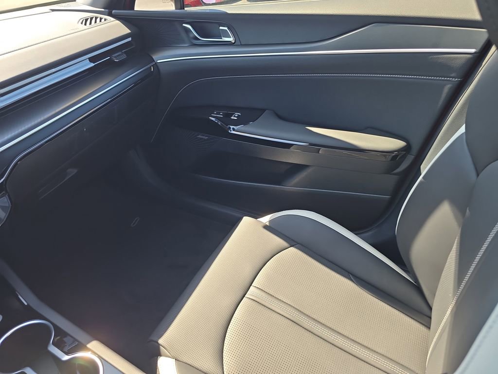 New 2026 Kia K5 GT-Line image 15