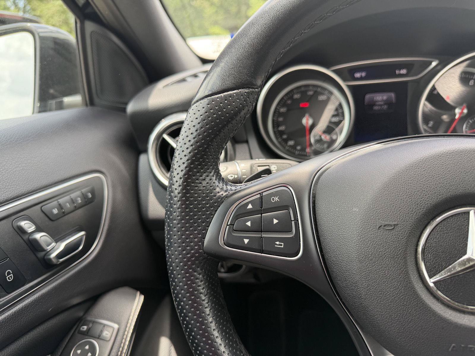 Used 2019 Mercedes-Benz GLA 250 image 11
