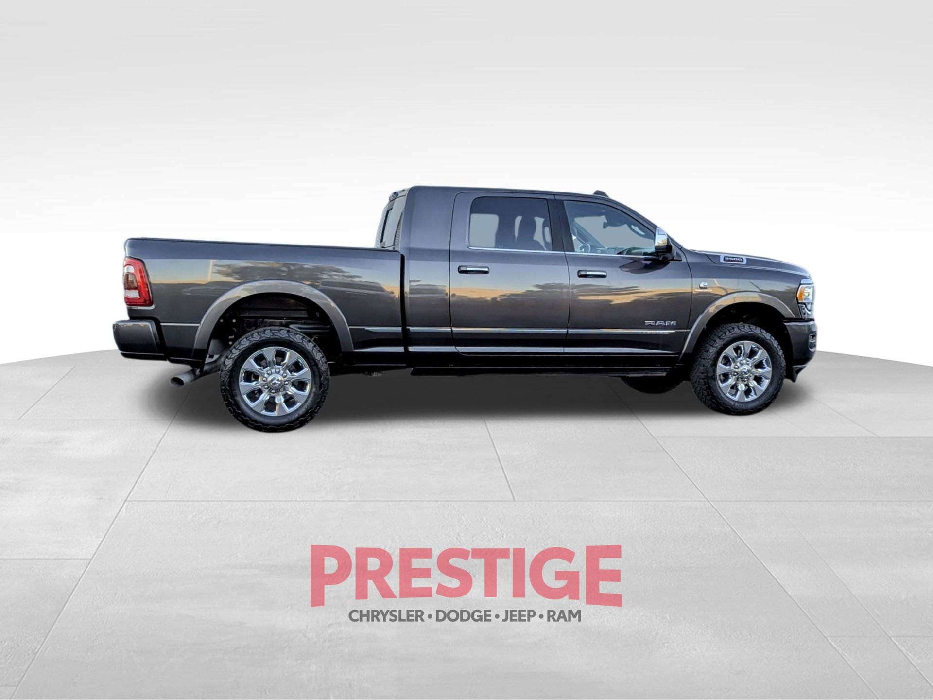 Used 2021 RAM 2500 Limited AWD/4WD image 7