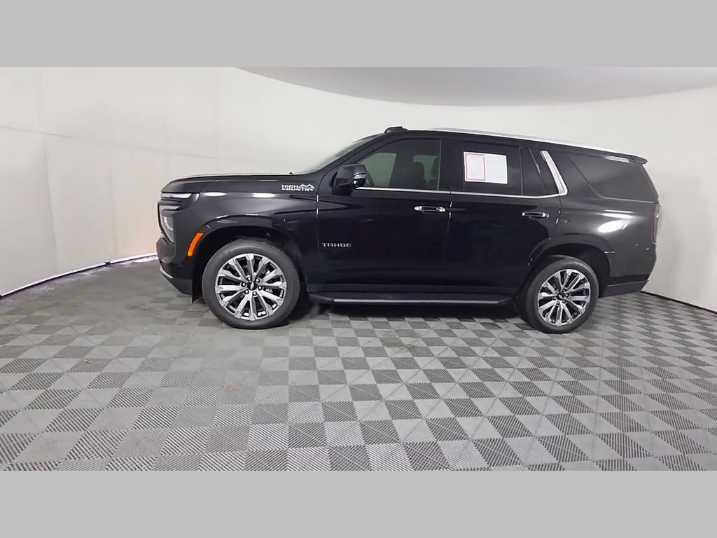 Used 2025 Chevrolet Tahoe High Country RWD image 49