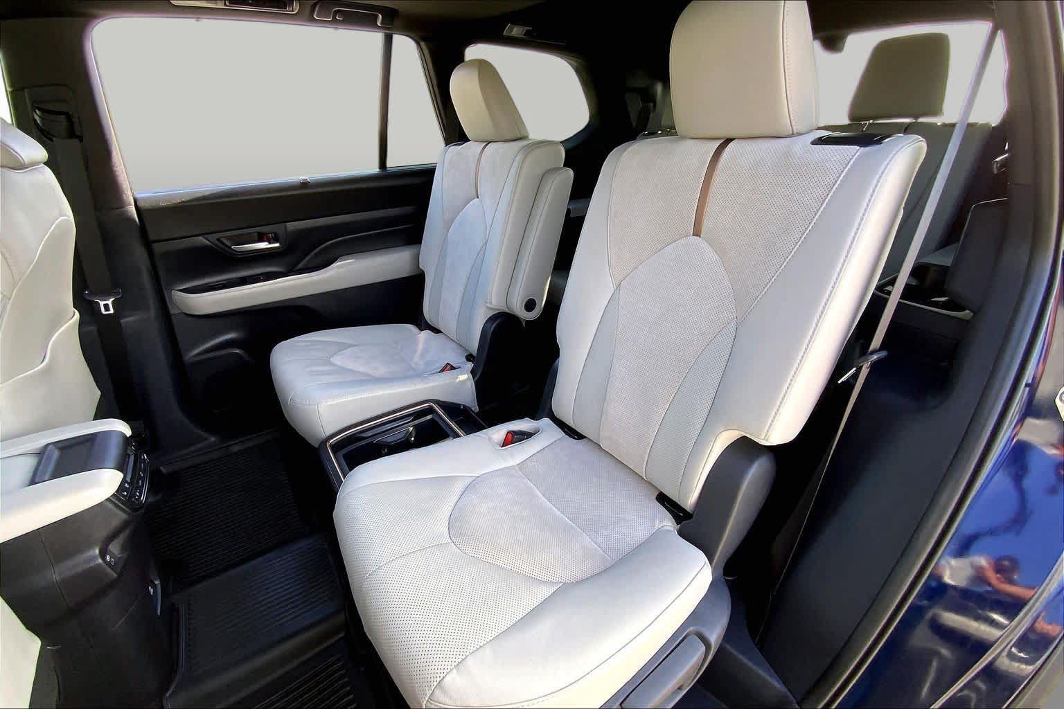 Used 2026 Toyota Grand Highlander AWD Hybrid image 20
