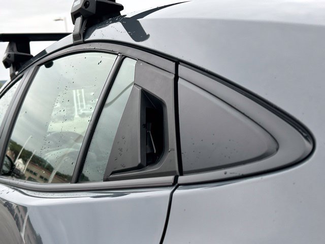 Used 2024 Toyota Prius LE AWD/4WD image 14