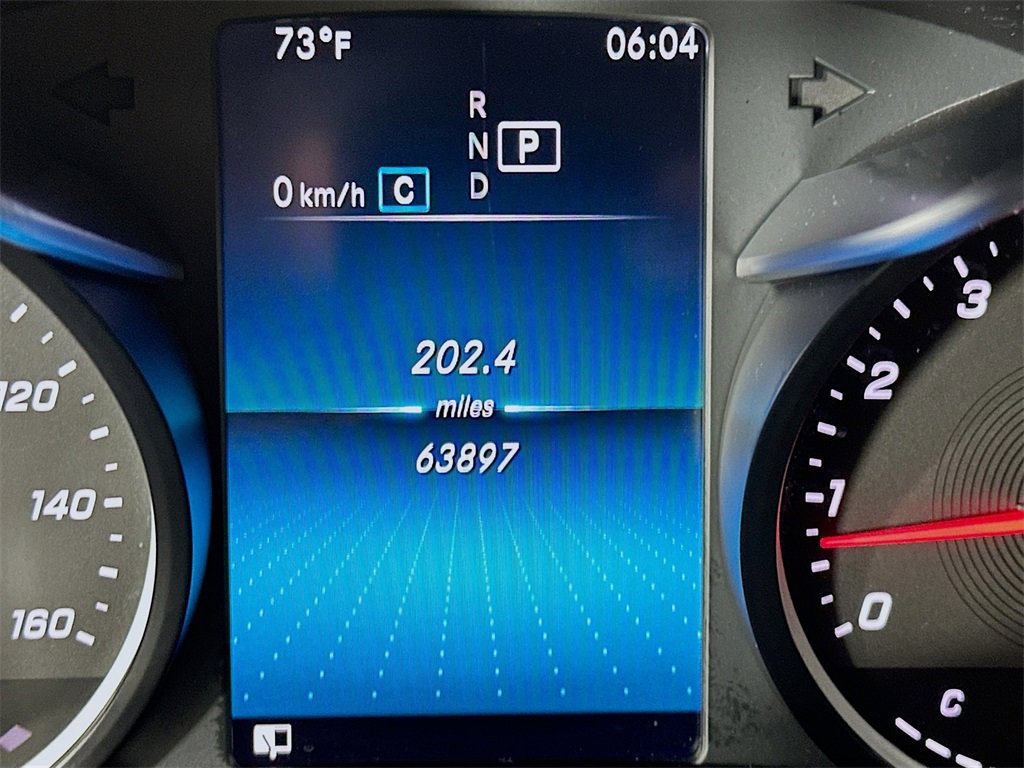 Used 2021 Mercedes-Benz GLC 300 4MATIC w/ Premium Package image 15