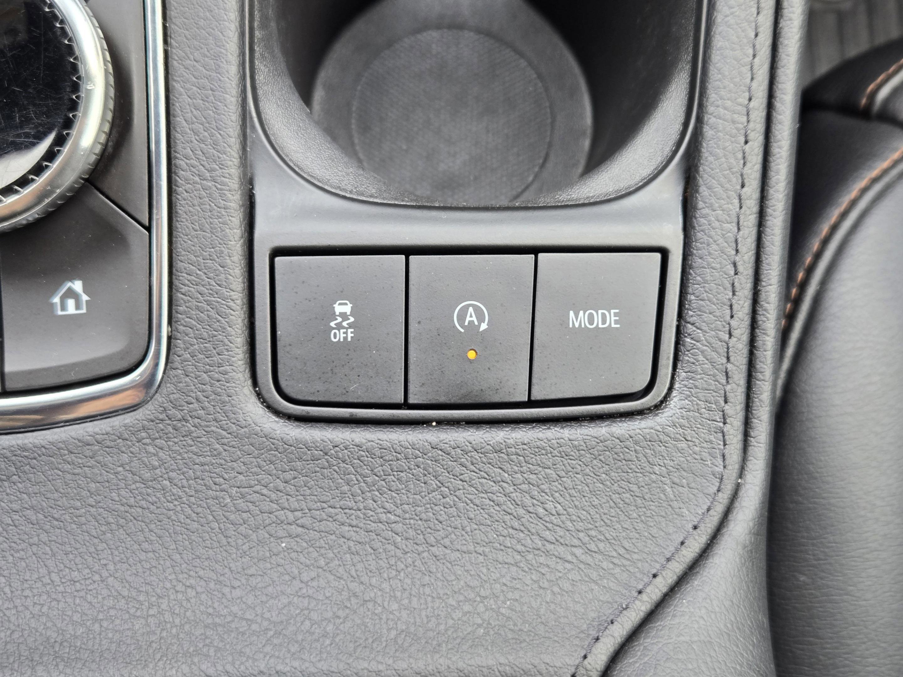 Used 2023 Cadillac XT4 Sport w/ Enhanced Visibility Package image 14